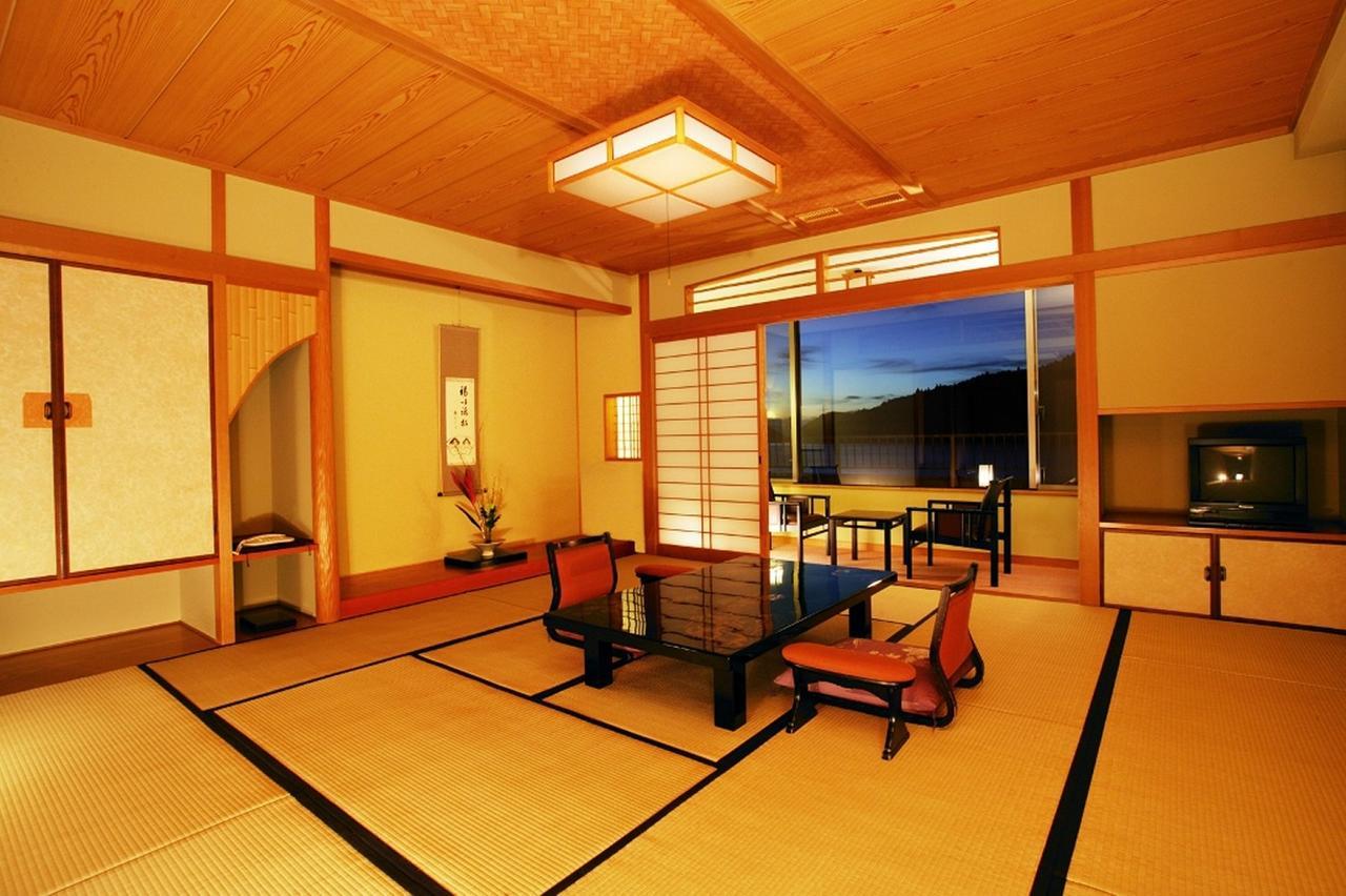 Azumaen Hotel Unzen Buitenkant foto
