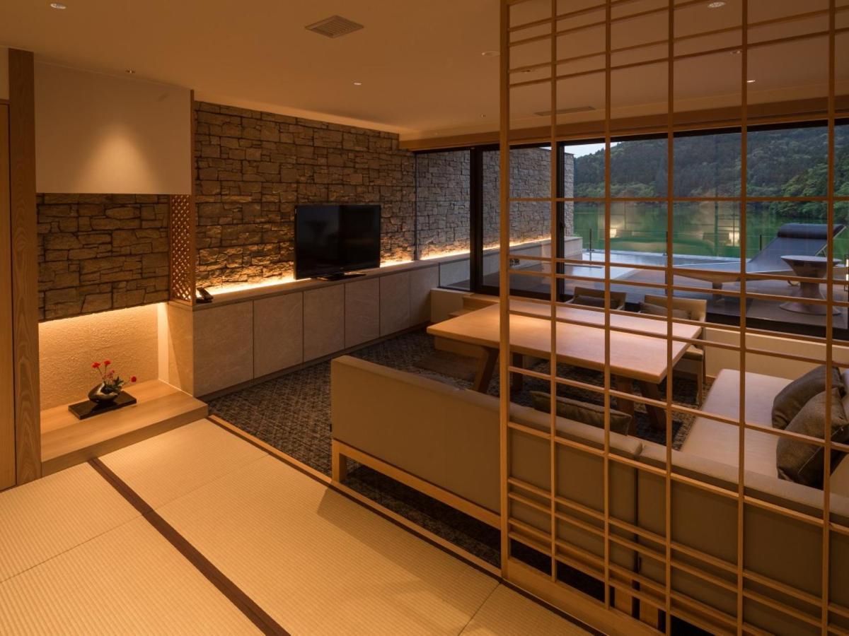 Azumaen Hotel Unzen Buitenkant foto